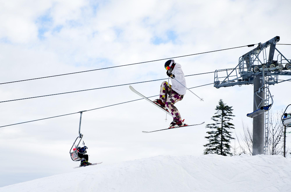 Skiing