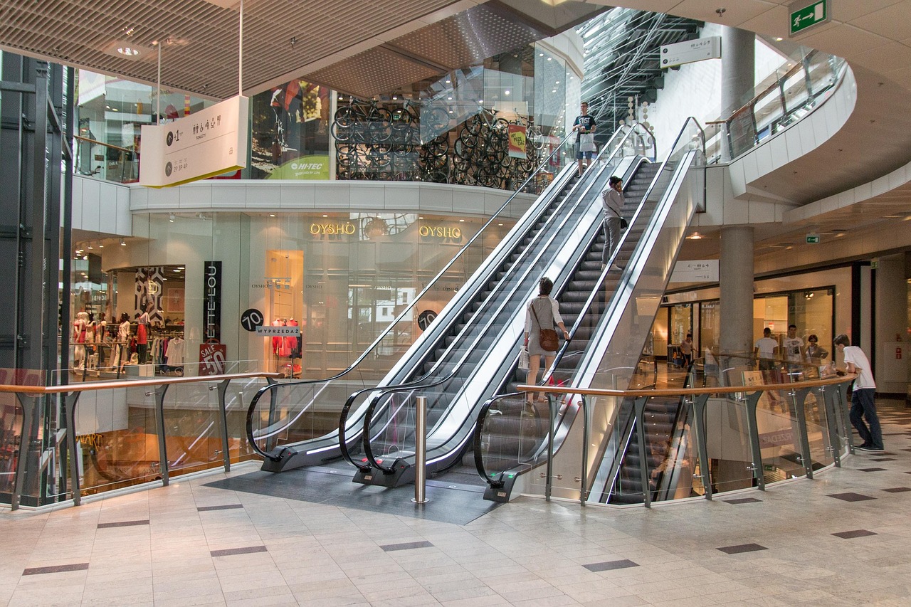 Shopping District